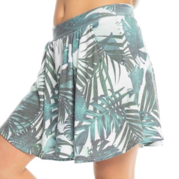 Chaser Other - COZY KNIT FLOUNCY SKORT W POCKETS